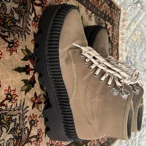 Stylish Tan Ankle Boots